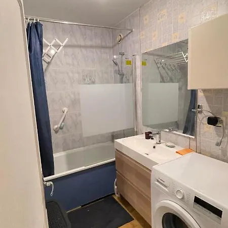 Belle Place Pour Votre Voyage A Paris-ladefense Apartment