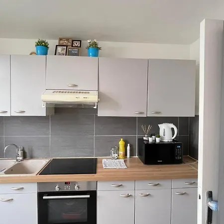 Apartment Belle Place Pour Votre Voyage A Paris-ladefense *