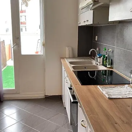 Apartment Belle Place Pour Votre Voyage A Paris-ladefense